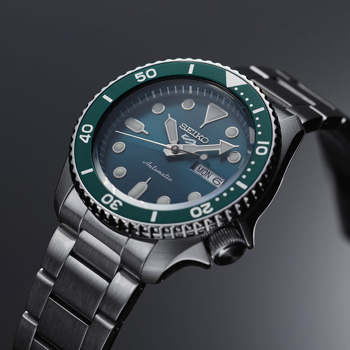 SEIKO Men's New 5 Sports Automatic Watch