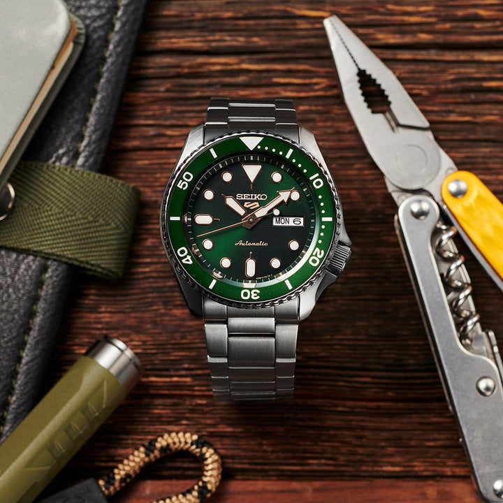 SEIKO Men's New 5 Sports Automatic Watch
