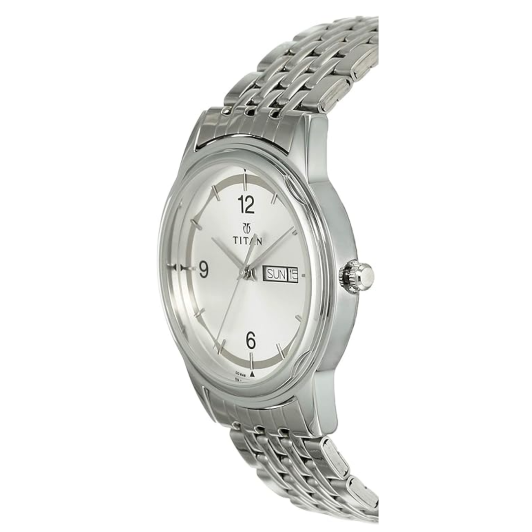 Titan Quartz Analog Men’s Watch with Day &amp; Date Display, Silver Dial and Silver Stainless Steel Strap