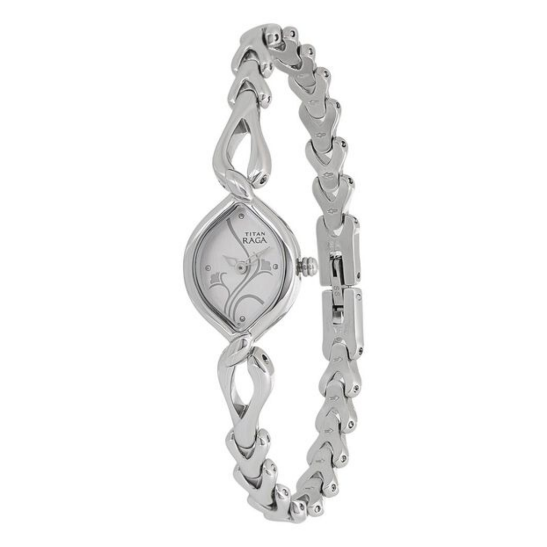 Titan Quartz Analog Watch for Women with Silver Dial and Metal Strap