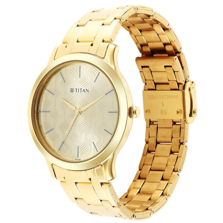 Titan Men’s Karishma Classic: Sophisticated Champagne Dial with Integrated Date &amp; Gilded Stainless Steel Strap