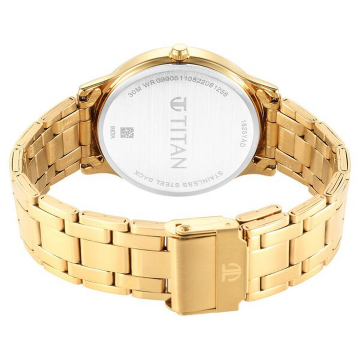 Titan Men’s Karishma Radiance: Pristine White Dial with Polished Stainless Steel Bracelet