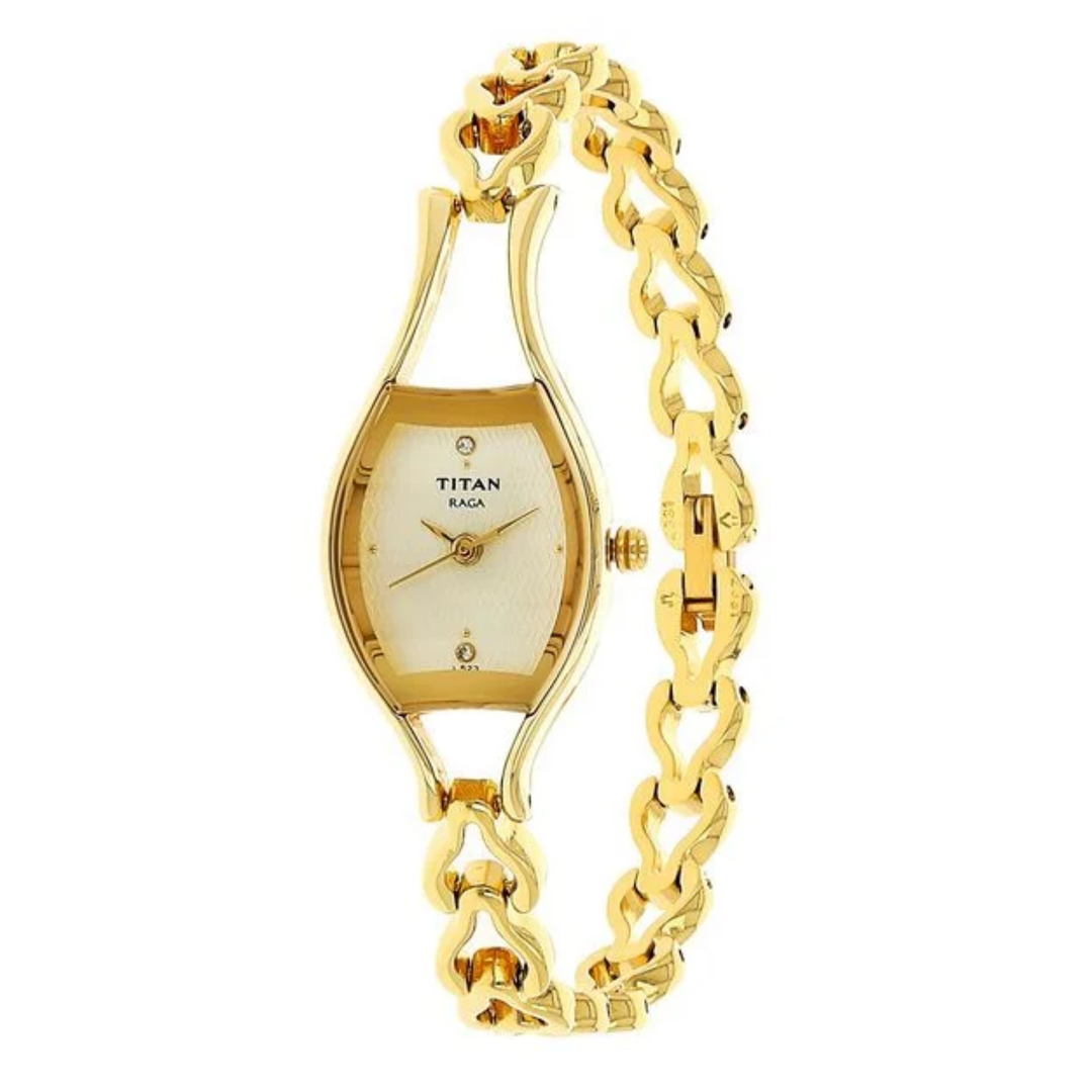 Titan Raga Women’s Watch – Champagne Dial with Elegant Metal Strap