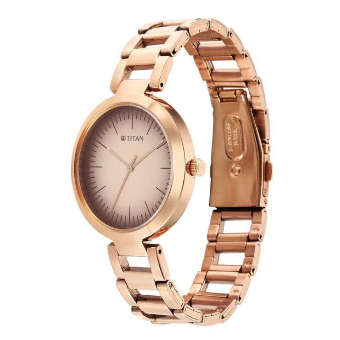 Titan Workwear Women’s Quartz Analog Watch – Beige Dial with Rose Gold Stainless Steel Strap
