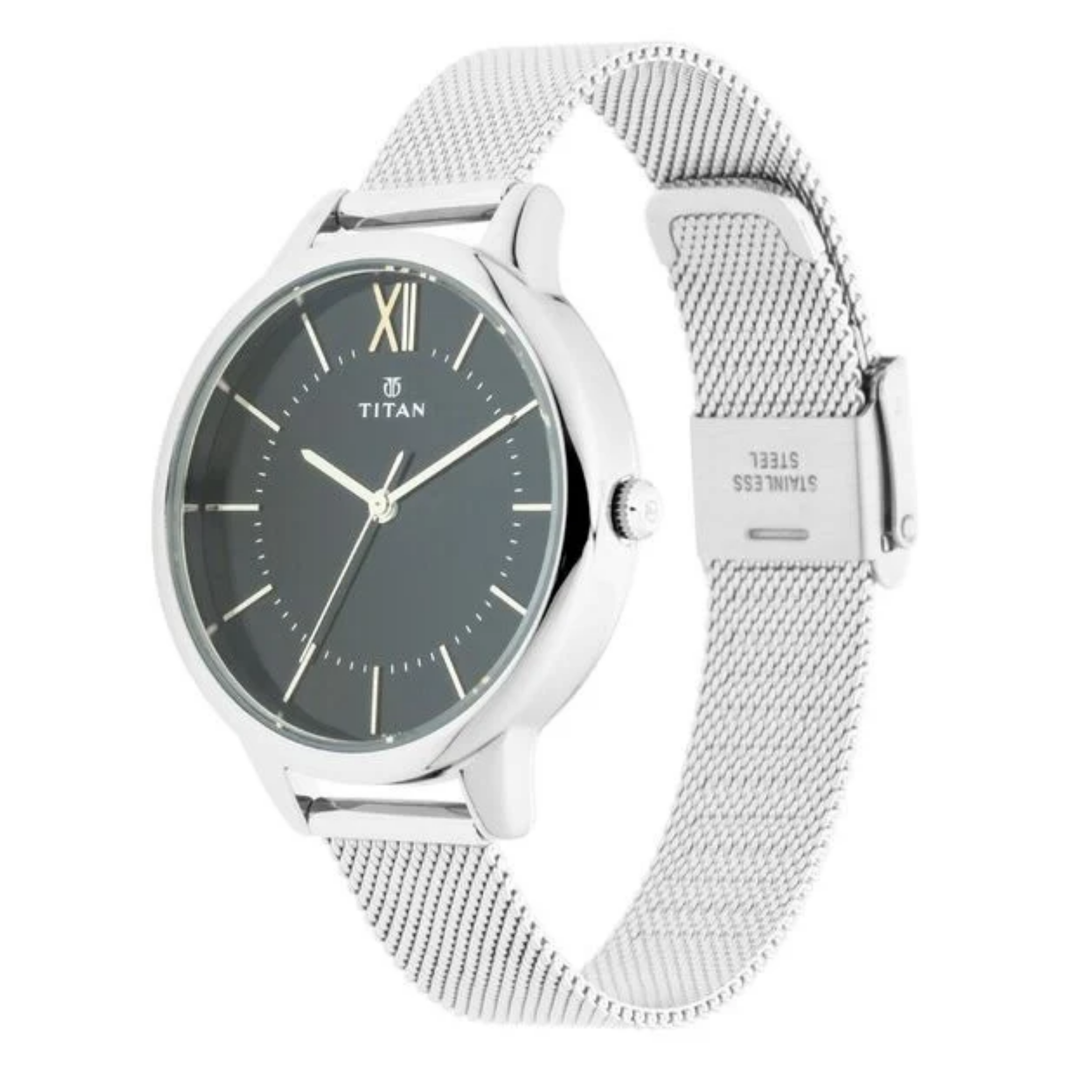 Titan Workwear Women’s Watch – Sleek, Professional &amp; Timeless