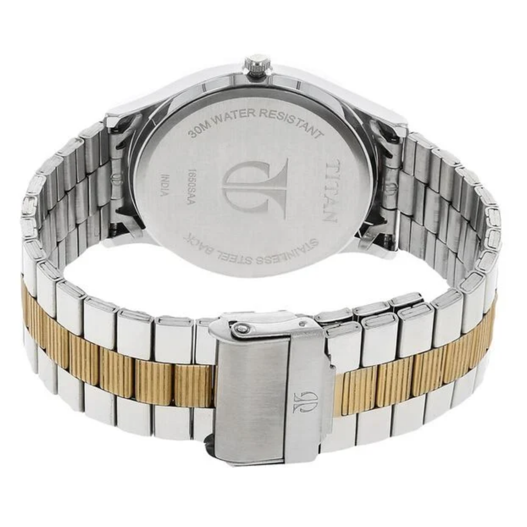 Titan Men’s Analog Watch with White Dial, Day &amp; Date Display, and Stainless Steel Strap