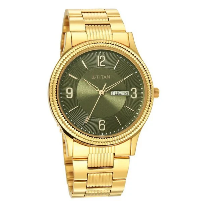 Titan Karishma Men’s Analog Watch with Green Dial and Stainless Steel Strap