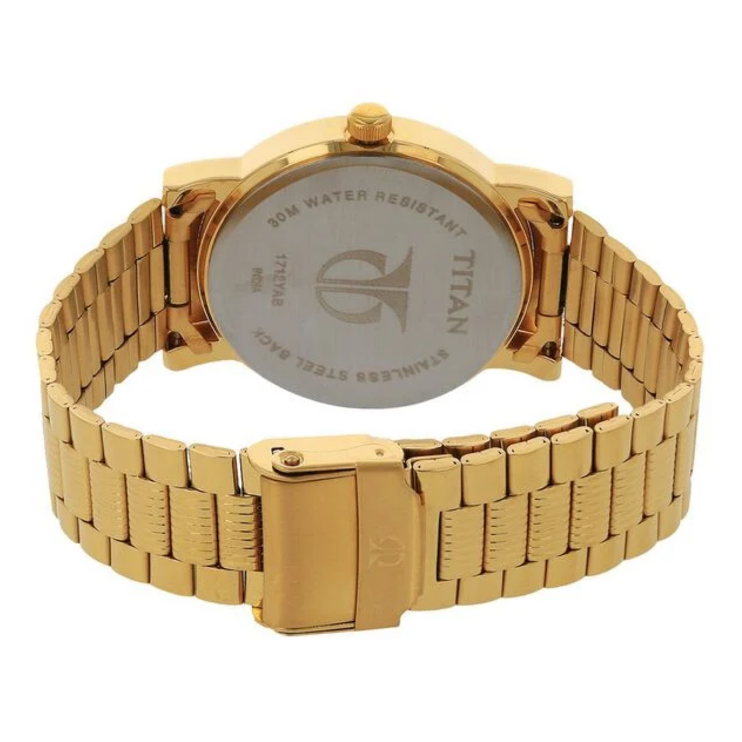Titan Quartz Analog Men’s Watch – Silver Dial with Date Window and Gold-Tone Stainless Steel Bracelet