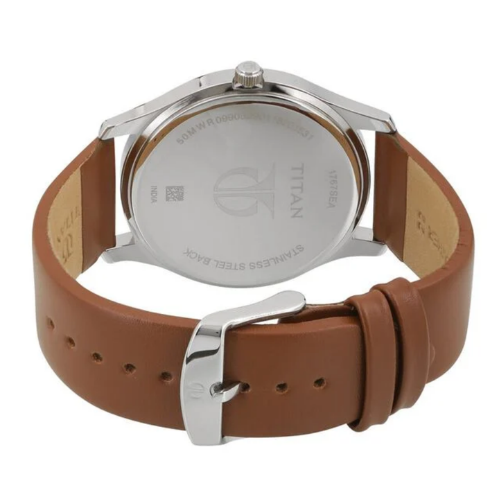 Titan Men’s Analog Watch – White Day-Date Dial – Premium Leather Strap – On Trend Series
