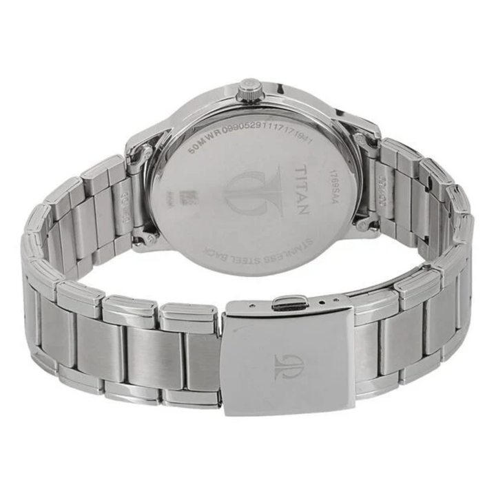 Titan Men’s Analog Watch – Blue Sunray Dial – Multifunction Quartz – All-Steel Design