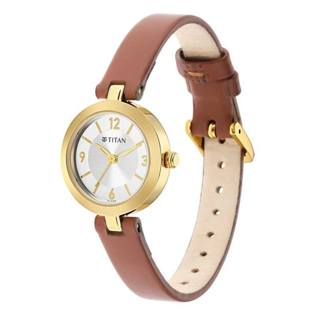 Titan Lagan: Essential Silver Sunray Watch with Genuine Midnight Black Leather