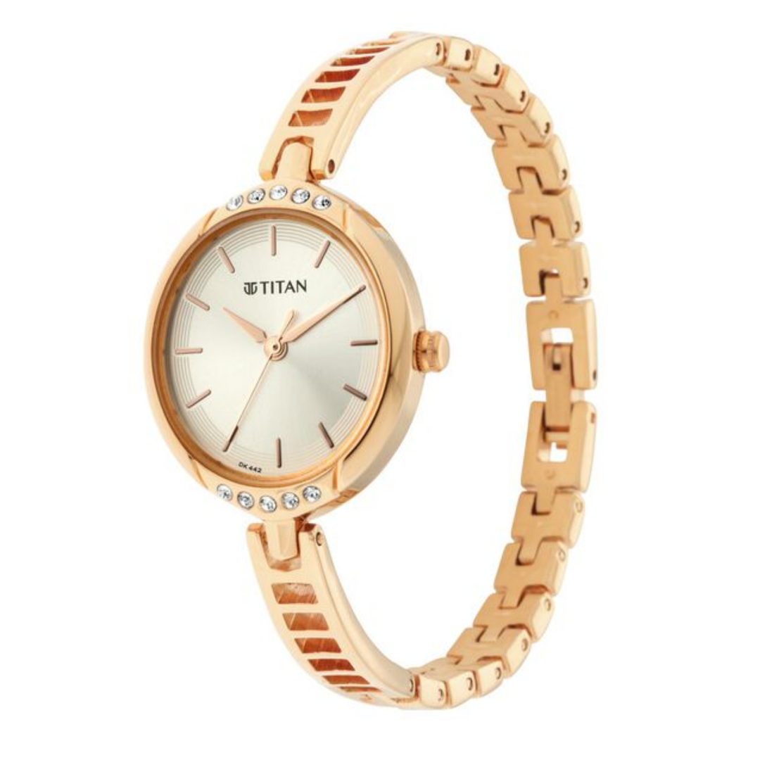Titan Raga Viva: Minimalist Silver Sunray Watch with Integrated Date &amp; Mesh Bracelet