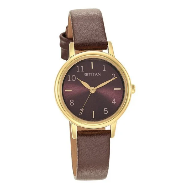 Titan Karishma Coffee Sunray Edition: A Classic Leather Timepiece