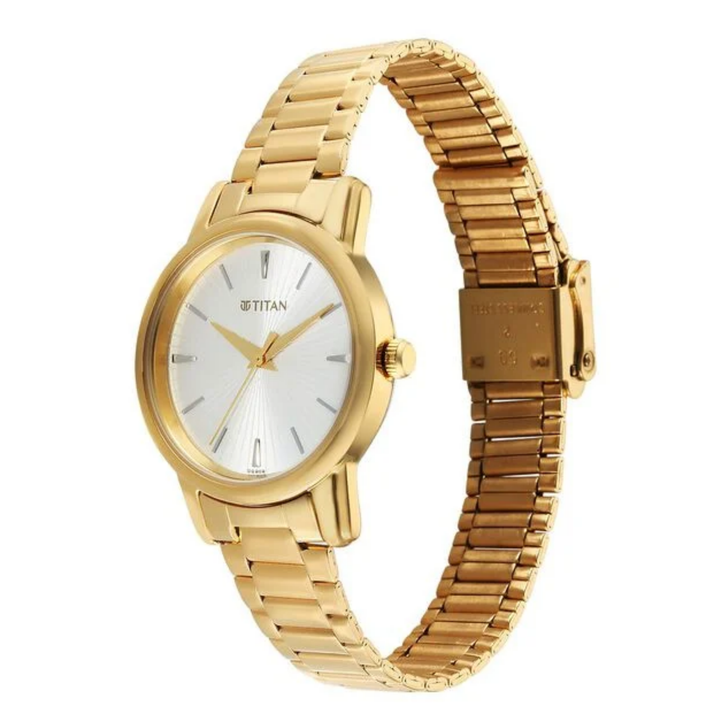 Titan Karishma Quartz Analog Watch (Silver Dial / Gold SS Strap) for Women